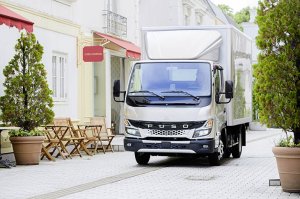 FUSO Canter