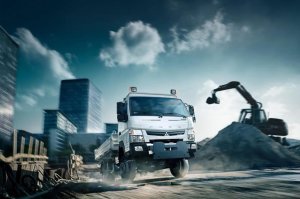 FUSO Canter 4x4